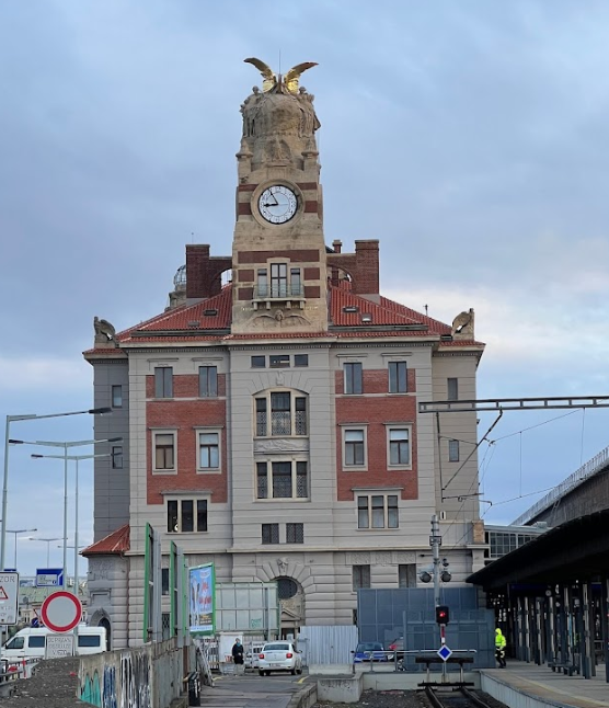 prague main station 4